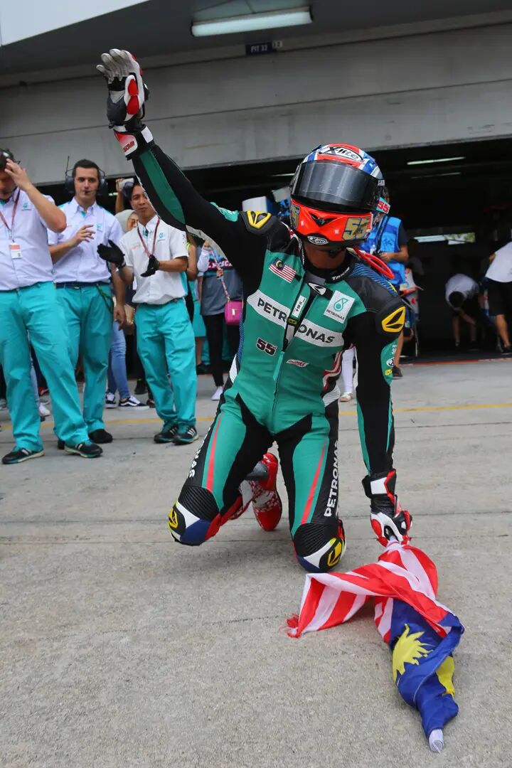 Foto del Team Stylobike a Con Petronas